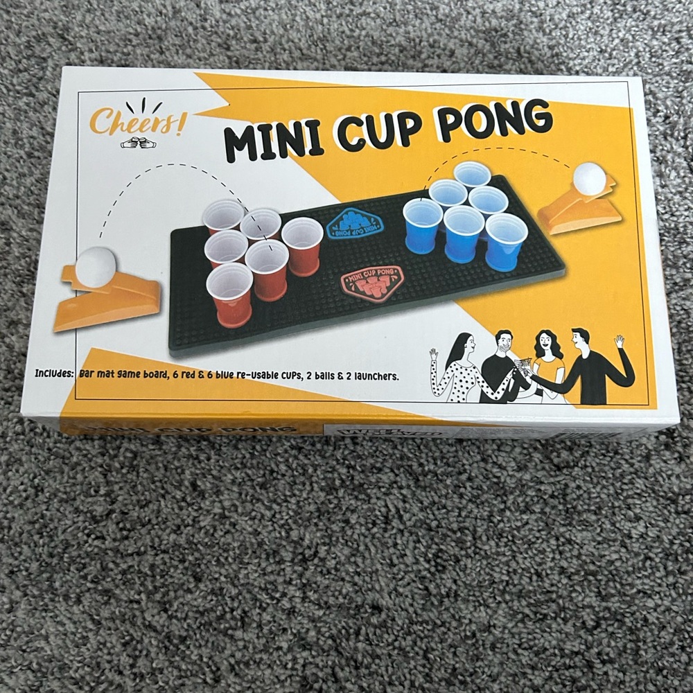 Mini cup pong game - never opened